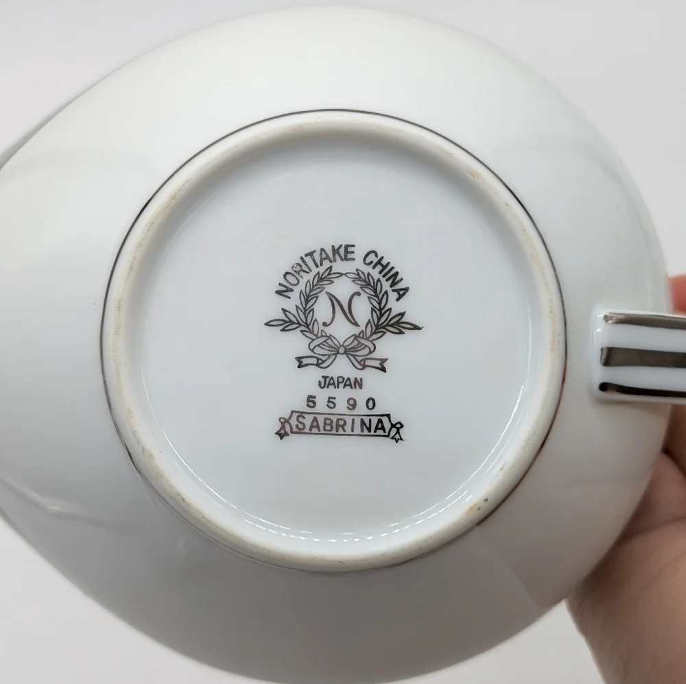 Noritake Sabrina White Grey Silver Floral Ceramic Creamer